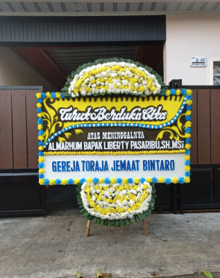 Papan Bunga Duka di Bangka Tengah