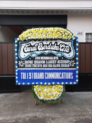 Papan Bunga Duka di Bangka Tengah